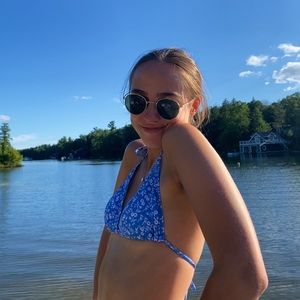 Meet your Posher, Grace